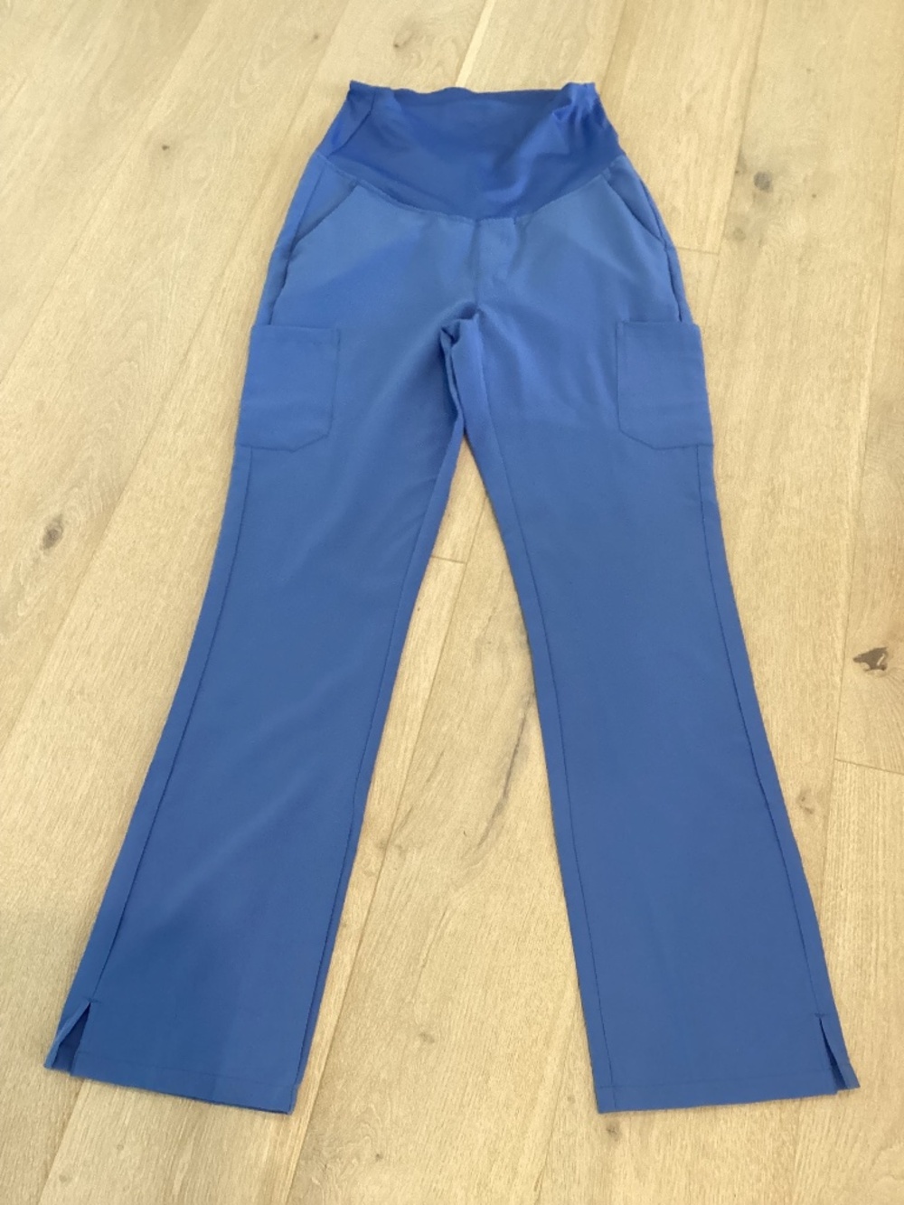 Maternity Mandala blue scrub pants small tall nwot medical wear